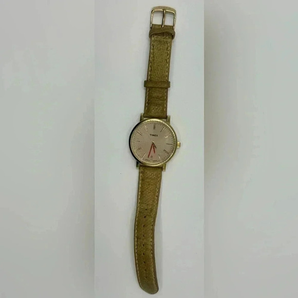 Timex Brown & Gold Toned Classy Water Resistant Wristwatch w/ Adjustable Band - Picture 3 of 7